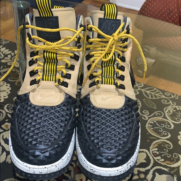 nike lunar force 1 duckboot gold